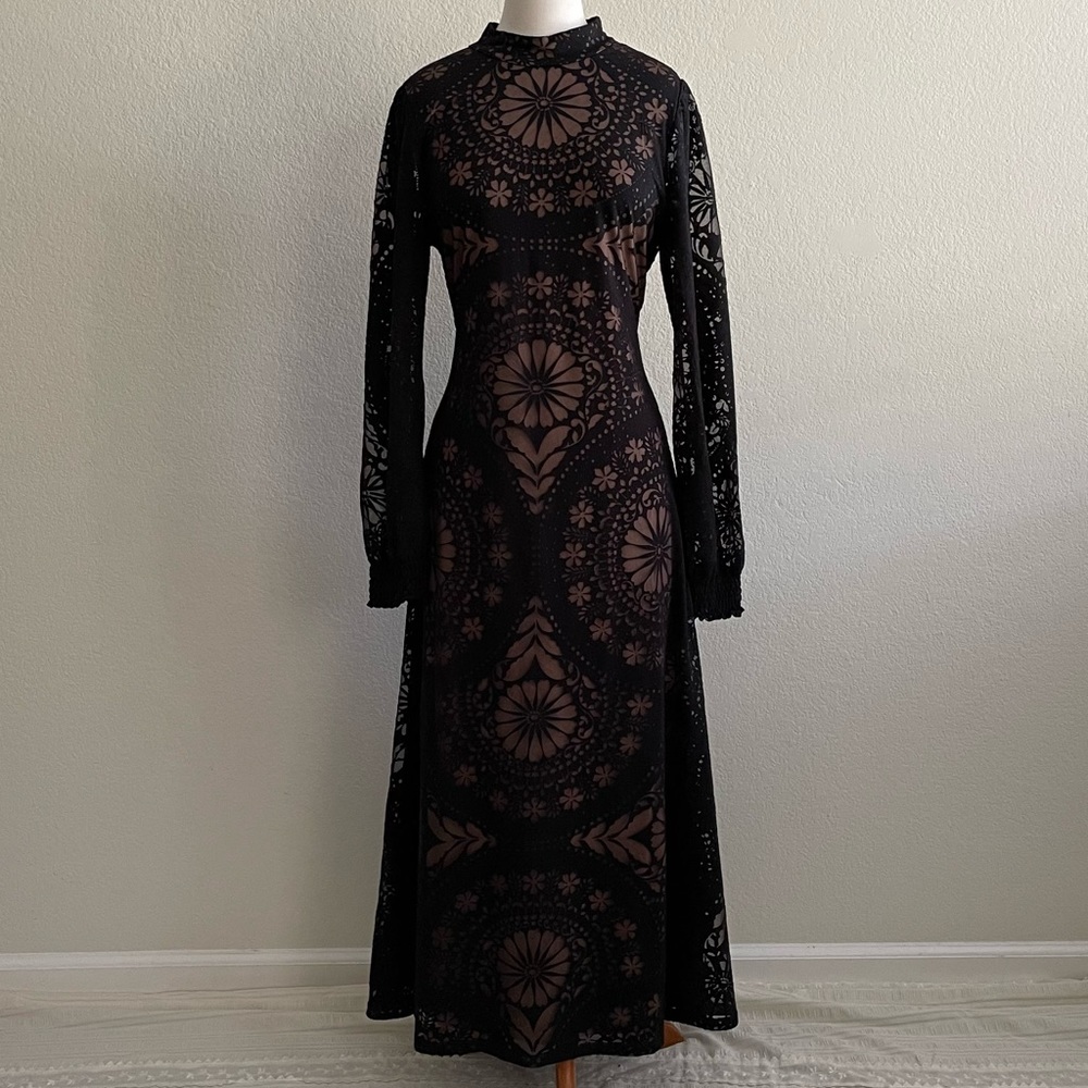 FARM RIO open back black floral overlay midi maxi dress